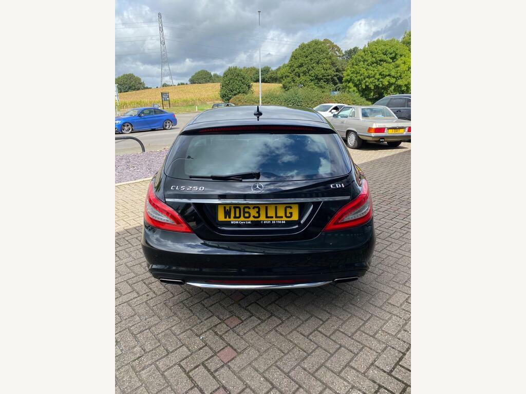 Mercedes-Benz CLS 2.1 Cls250 Cdi Amg Sport Shooting Brake G-tronic Black #2