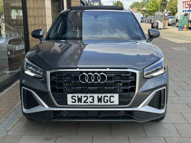 Audi Q2 1.5 Tfsi Cod 35 S Line Suv S Tronic Eur Grey #4