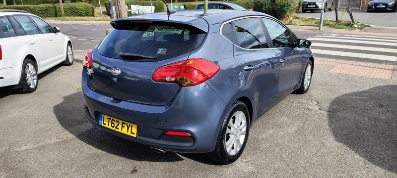 Kia Ceed 3 Blue #2