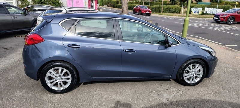Kia Ceed 3 Blue #4