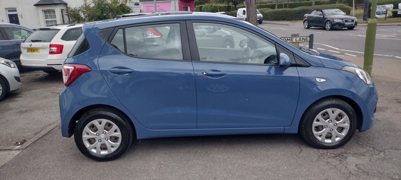 Hyundai I10 Se Blue #4