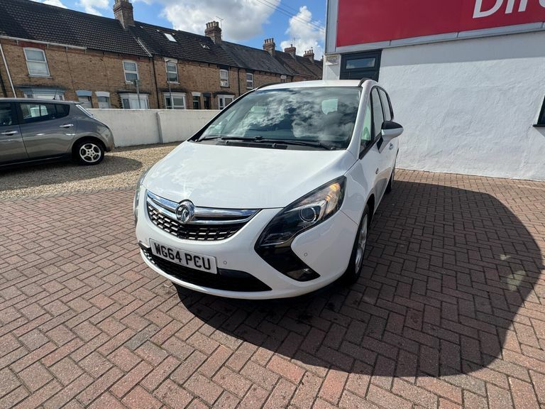 Vauxhall Zafira Tourer 2.0 Cdti 165 Exclusiv White #2