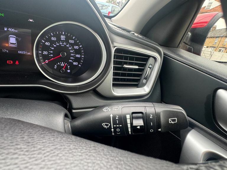 Kia Ceed 1.0T Gdi Isg 3 White #28