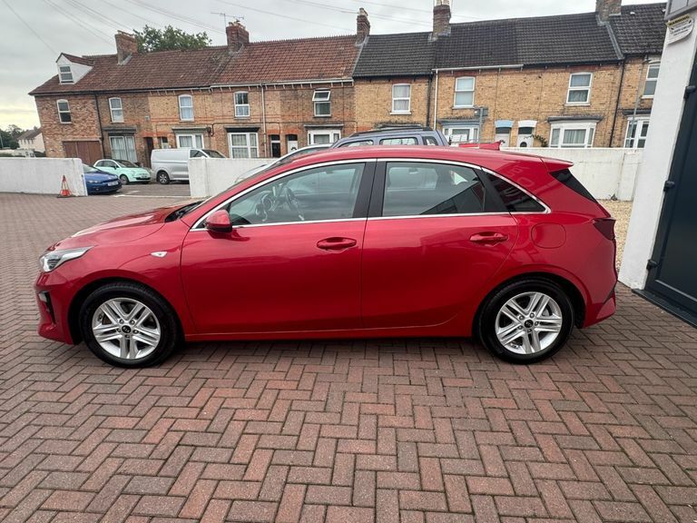 Kia Ceed 1.6 Crdi Isg 2 Red #5