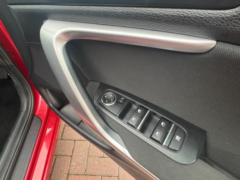 Kia Ceed 1.0T Gdi Isg 3 White #20