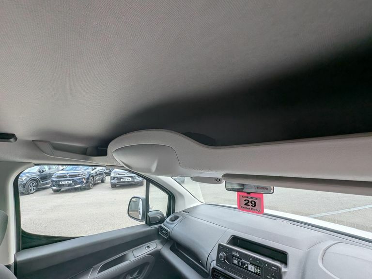 Vauxhall Combo 2300 1.5 Turbo D 100Ps H1 Sportive Van #21