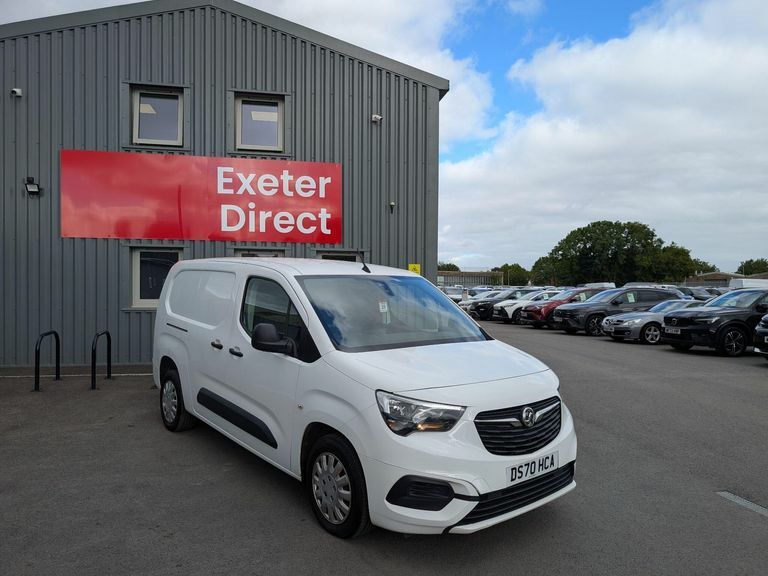 Vauxhall Combo 1.5 Turbo D 2300 Sportive Crew Van L2 Euro 6 Ss