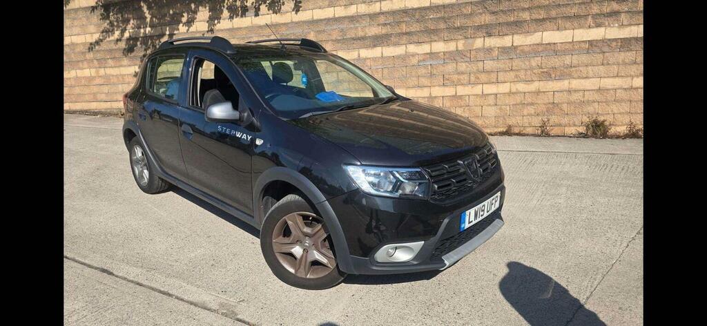 Dacia Sandero Stepway 0.9 Tce Comfort Euro 6 Ss Black
