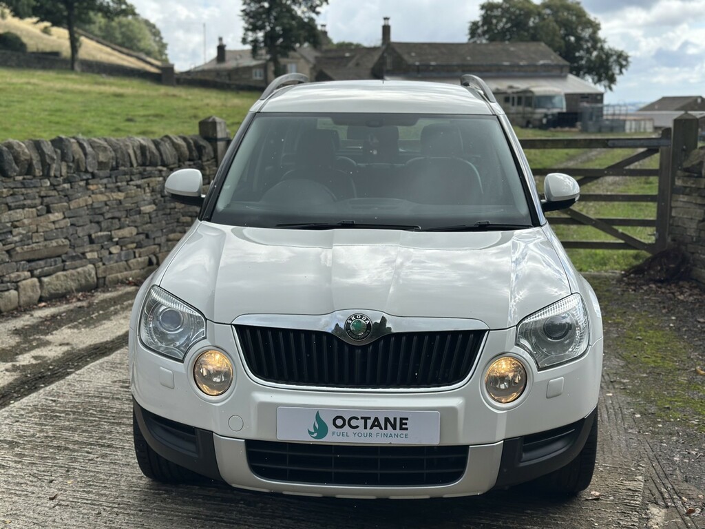 Skoda Yeti 2.0 Tdi Elegance 2013 FP63OJA White #6