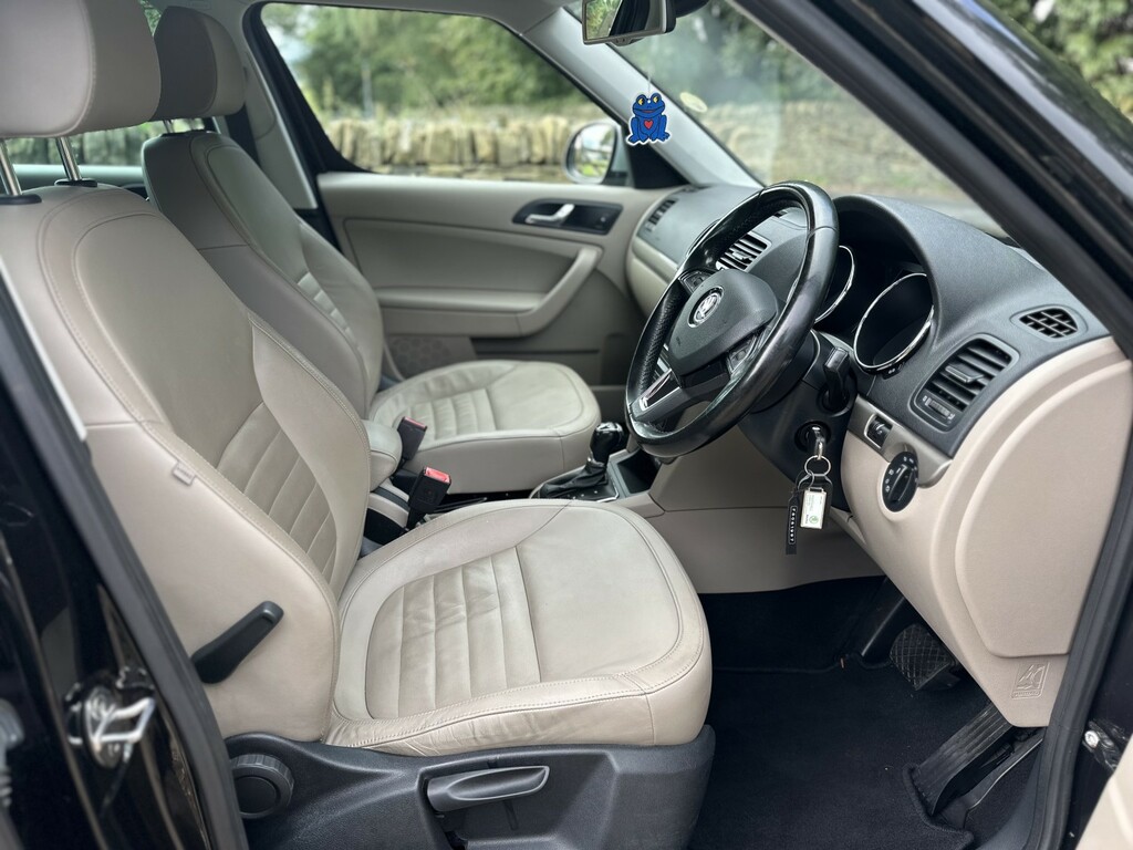 Skoda Yeti 2.0 Tdi Elegance Black #6