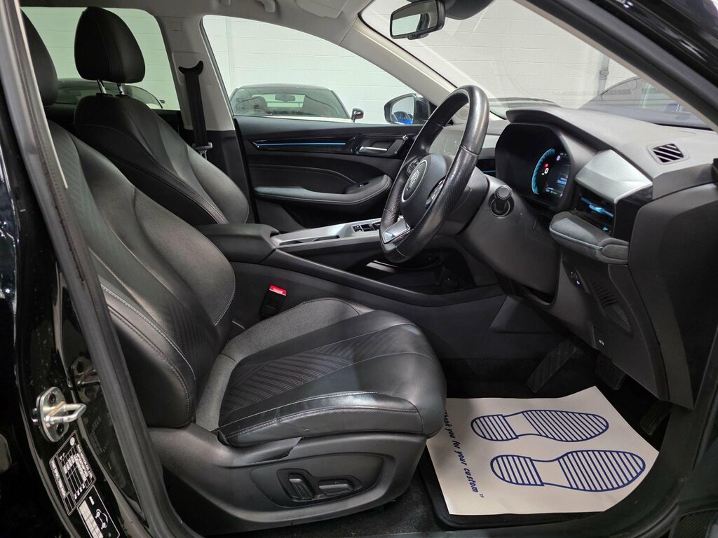 MG MG5 61.1Kwh Trophy Long Range Black #4