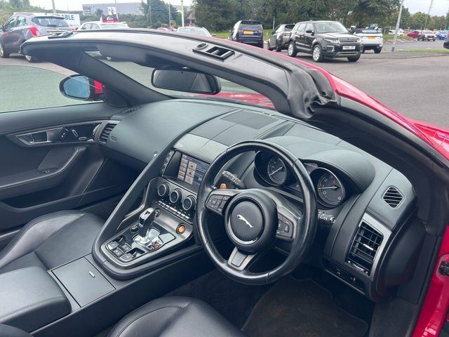 Jaguar F-Type V6 Black #8