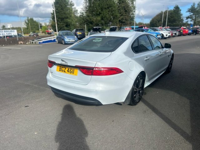 Jaguar XF Saloon 3.0 Black #7