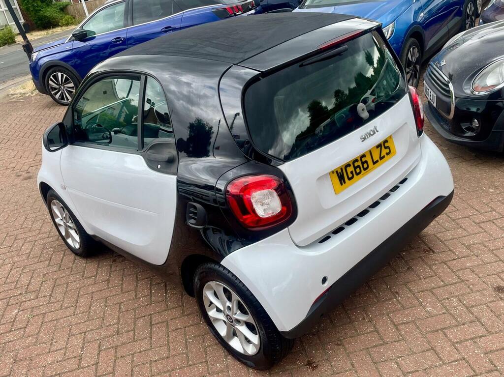 Smart Fortwo 1.0 Passion Euro 6 Ss White #3