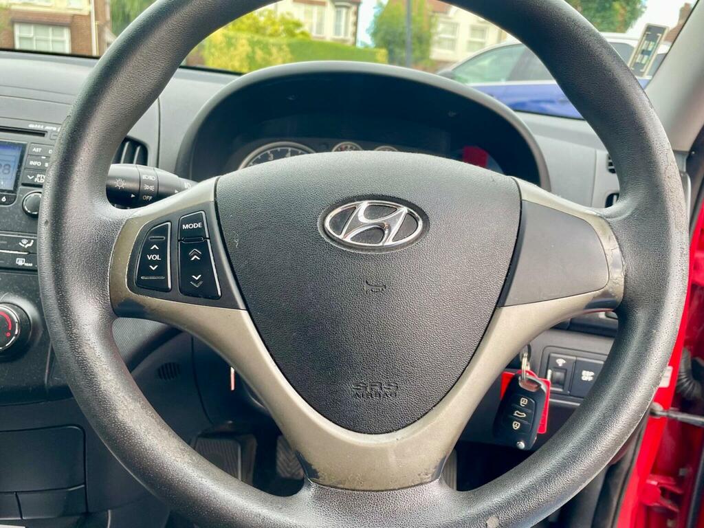 Hyundai I30 Hatchback Blue #11