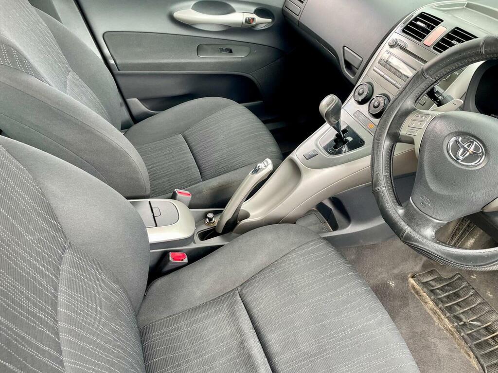 Toyota Auris 1.6 Tr Multimode 200857 Grey #5
