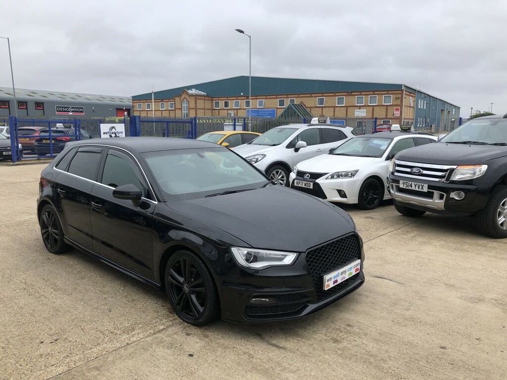 Audi A3 1.4 Tfsi Cod S Line Black
