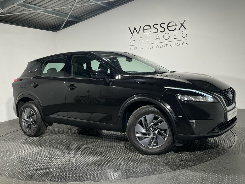 Nissan Qashqai 1.3 Dig-t Mh Acenta Premium Black