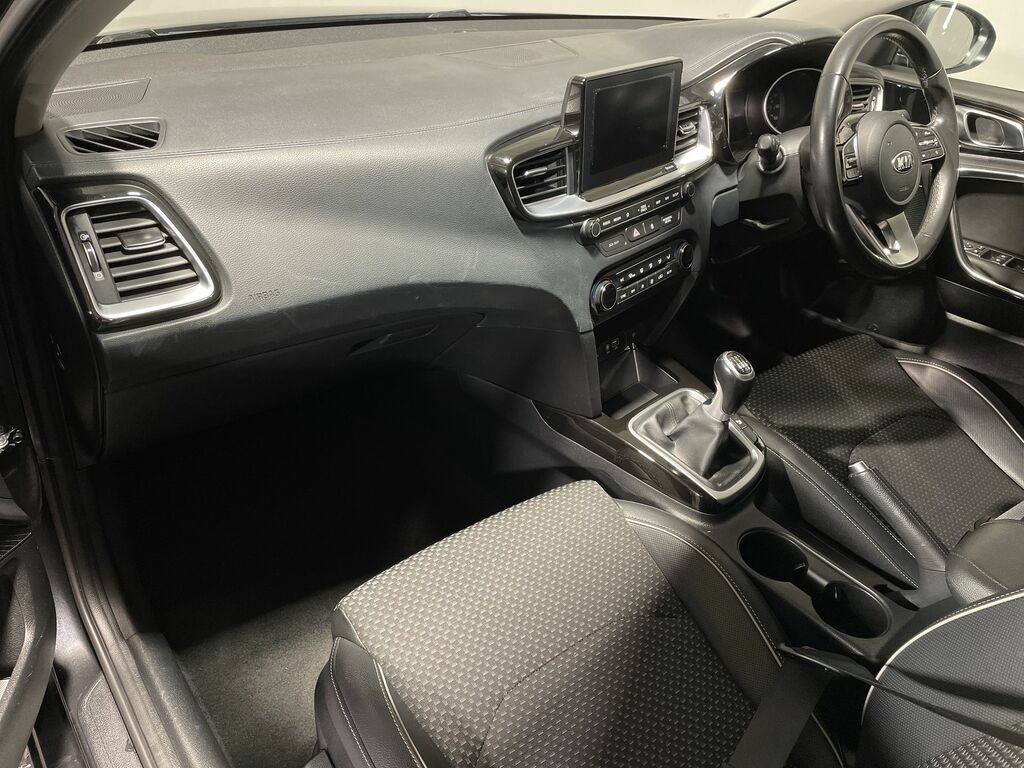 Kia Ceed 1.0T Gdi Isg 3 Black #3