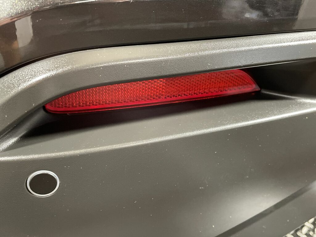 Nissan Juke Tekna Red #13