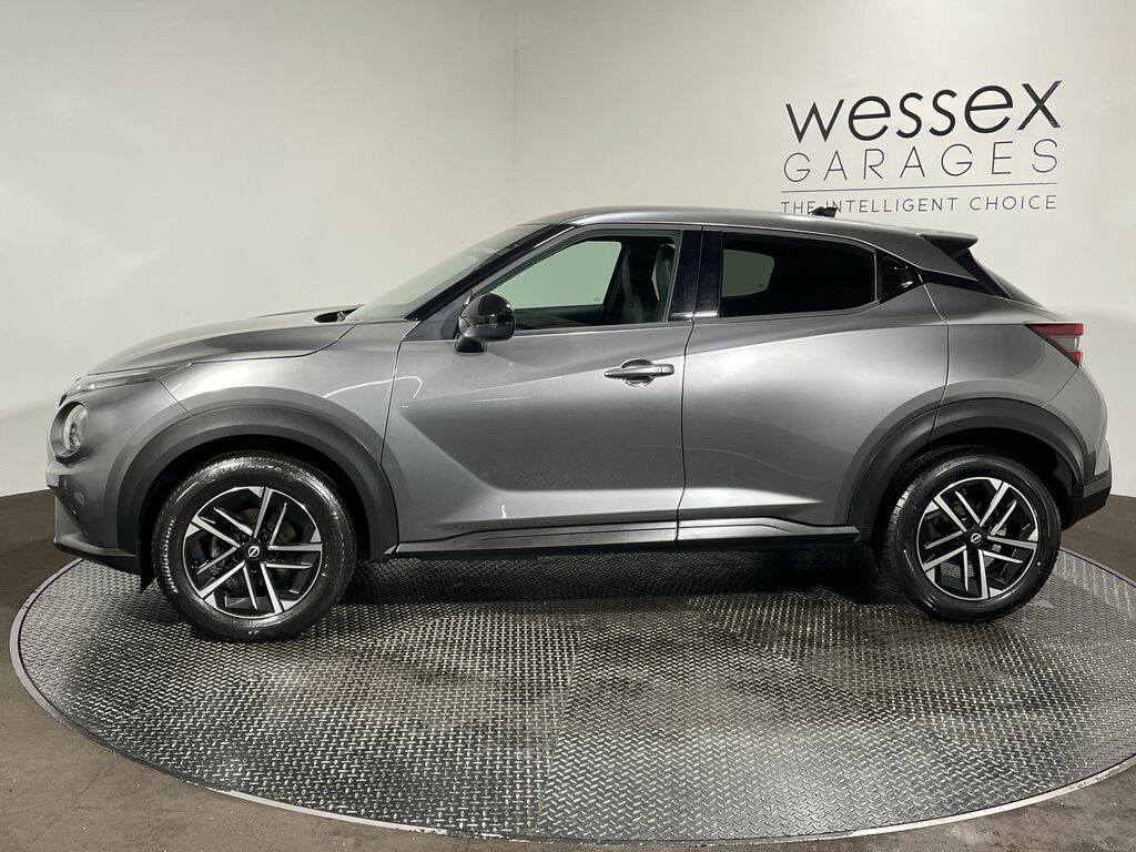 Nissan Juke Tekna Blue #9
