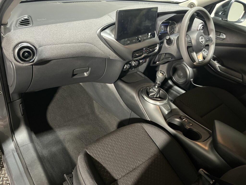 Nissan Juke N-connecta Black #21