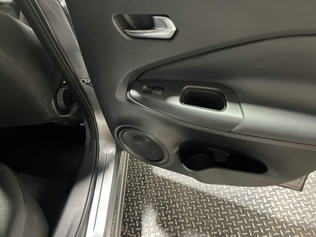 Nissan Juke N-connecta Black #34