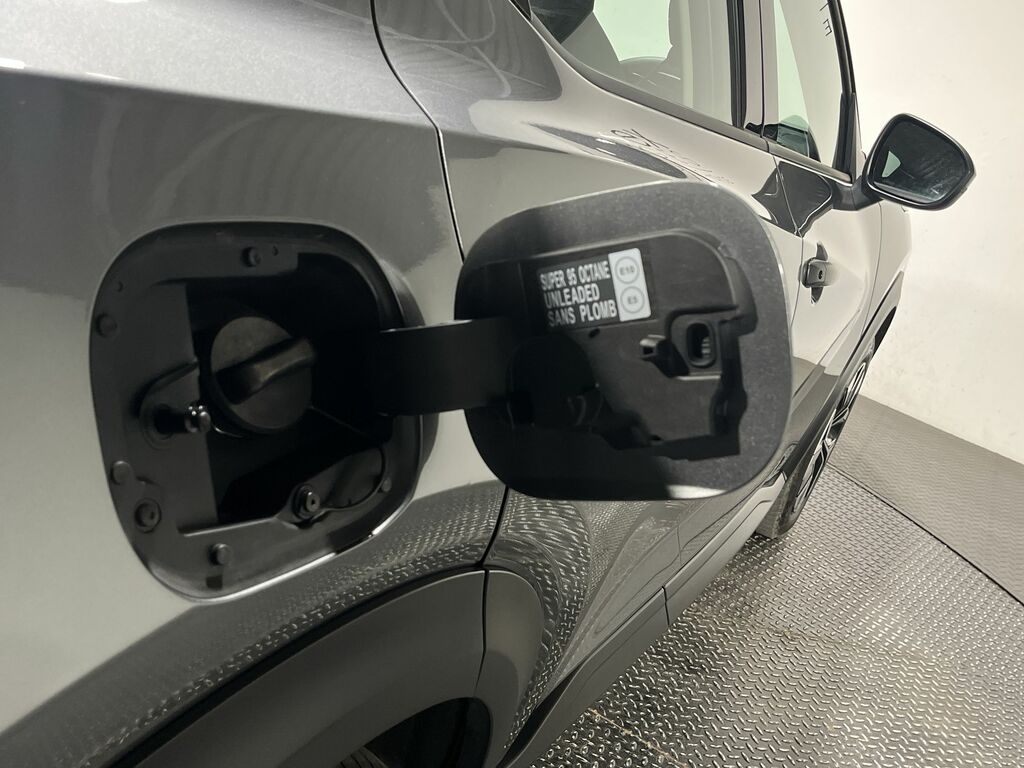 Nissan Juke N-connecta Black #12