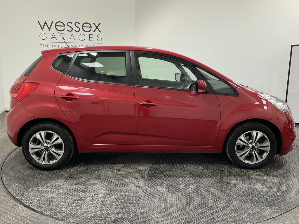 Kia Venga 3 Auto Red #3