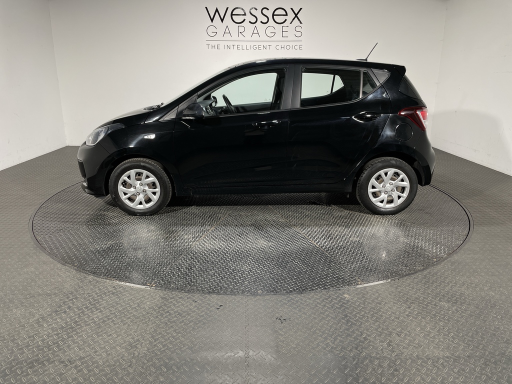 Hyundai I10 1.0 Go Se White #13