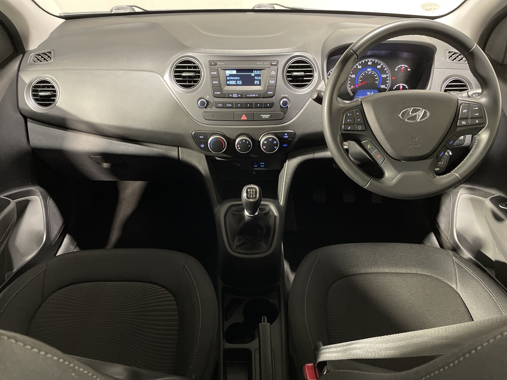 Hyundai I10 1.0 Go Se White #23