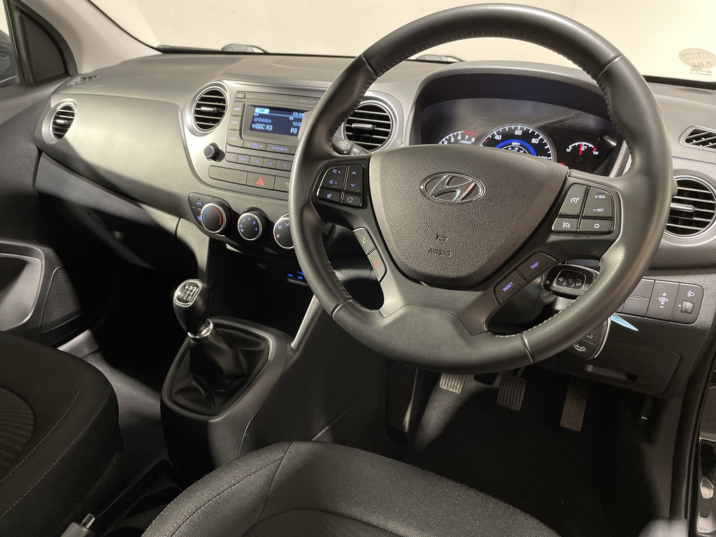 Hyundai I10 1.0 Go Se White #33