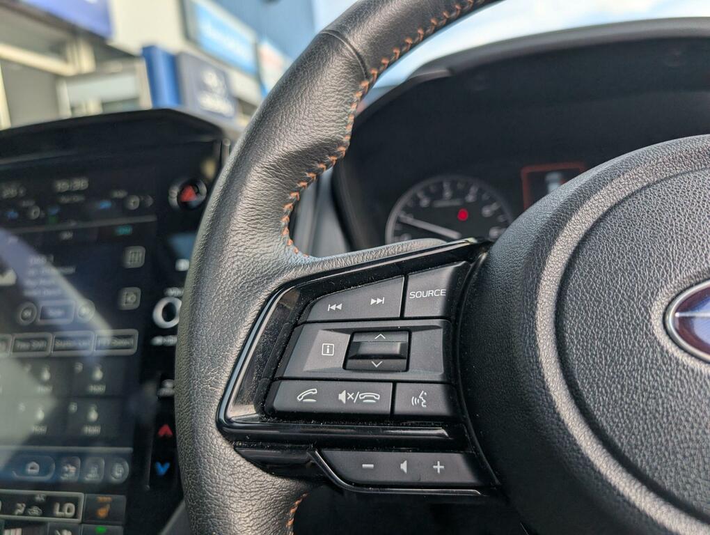 Subaru Forester 2.0 E-boxer Field 4X4 Silver #19