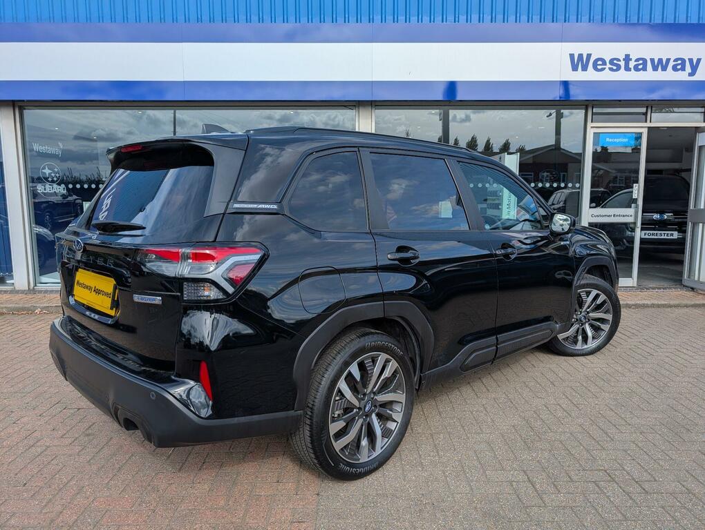 Subaru Forester 2.0 E-boxer Field 4X4 Silver #9