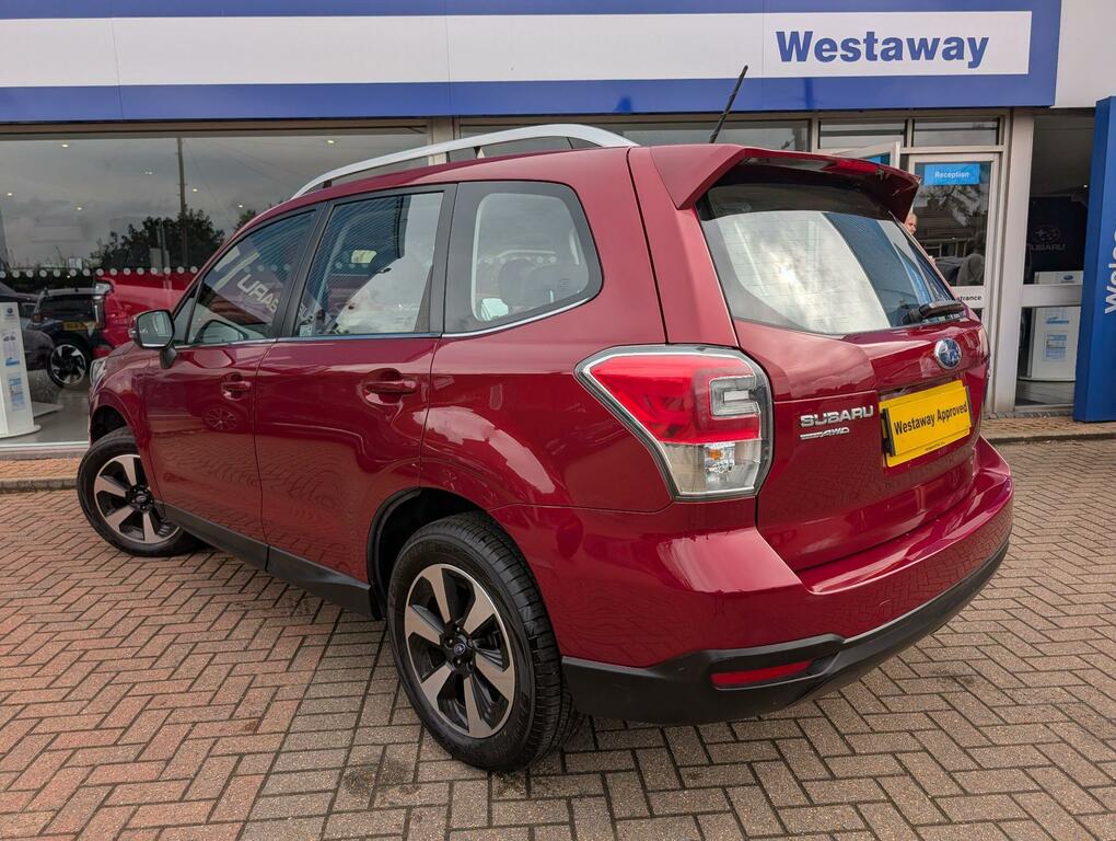 Subaru Forester 2.0 Xe Premium Lineartronic - 2016 16 Red #4