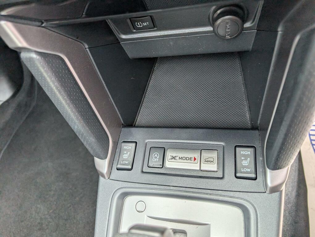 Subaru Forester 2.0 D X 145 Bhp Silver #18