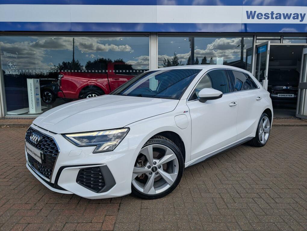 Audi A3 40 Tfsi E S Line S Tronic White #3