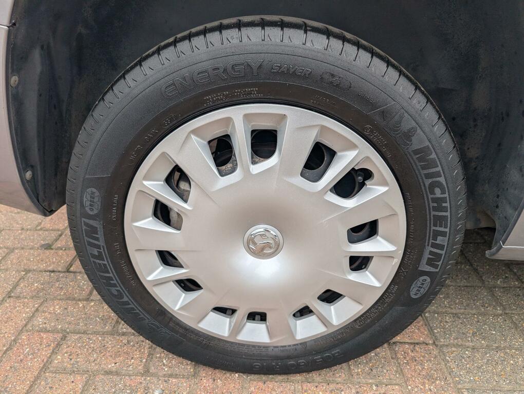 Vauxhall Combo 2300 1.5 Turbo D 100Ps H1 Sportive Van Grey #11