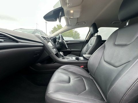 Ford Mondeo Estate Blue #21