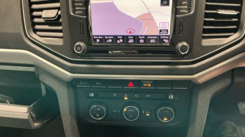 Volkswagen Amarok Automatic Black #8