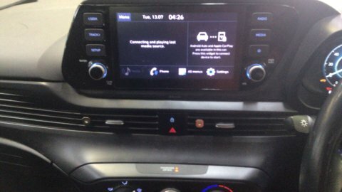 Hyundai Bayon 1.0 T-gdi Mhev White #6