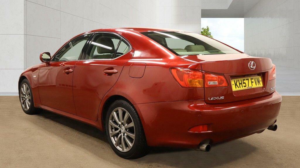 Lexus IS Se-l Red #3
