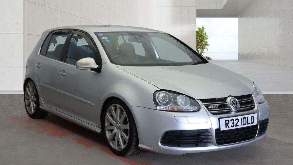 Volkswagen Golf R32 Silver