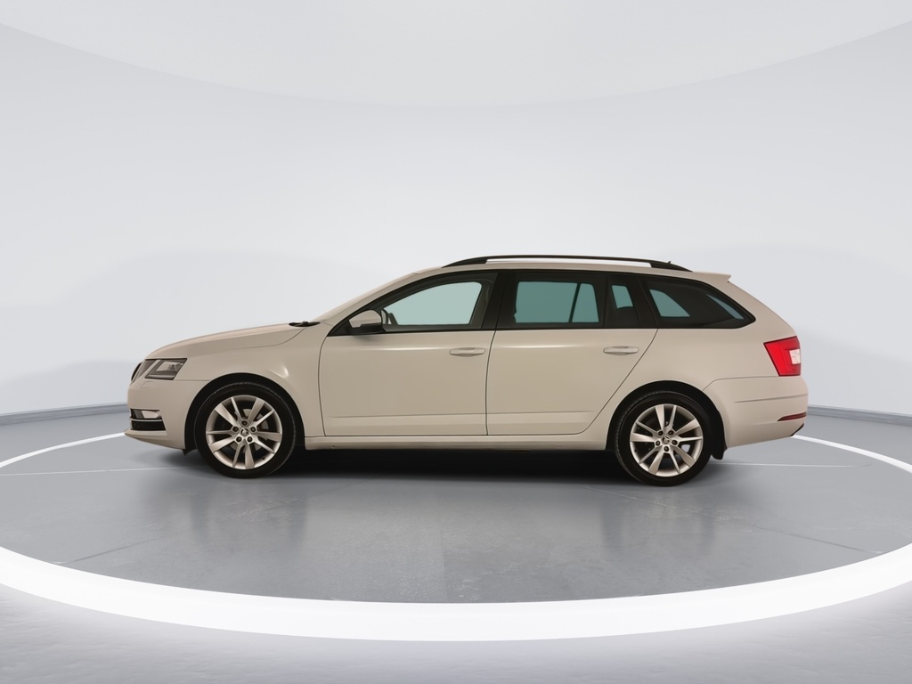 Skoda Octavia 2.0 Tdi Cr Se L White #5