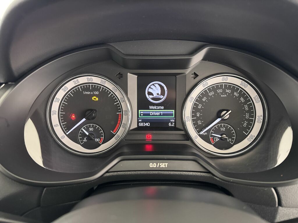 Skoda Octavia Se Grey #12