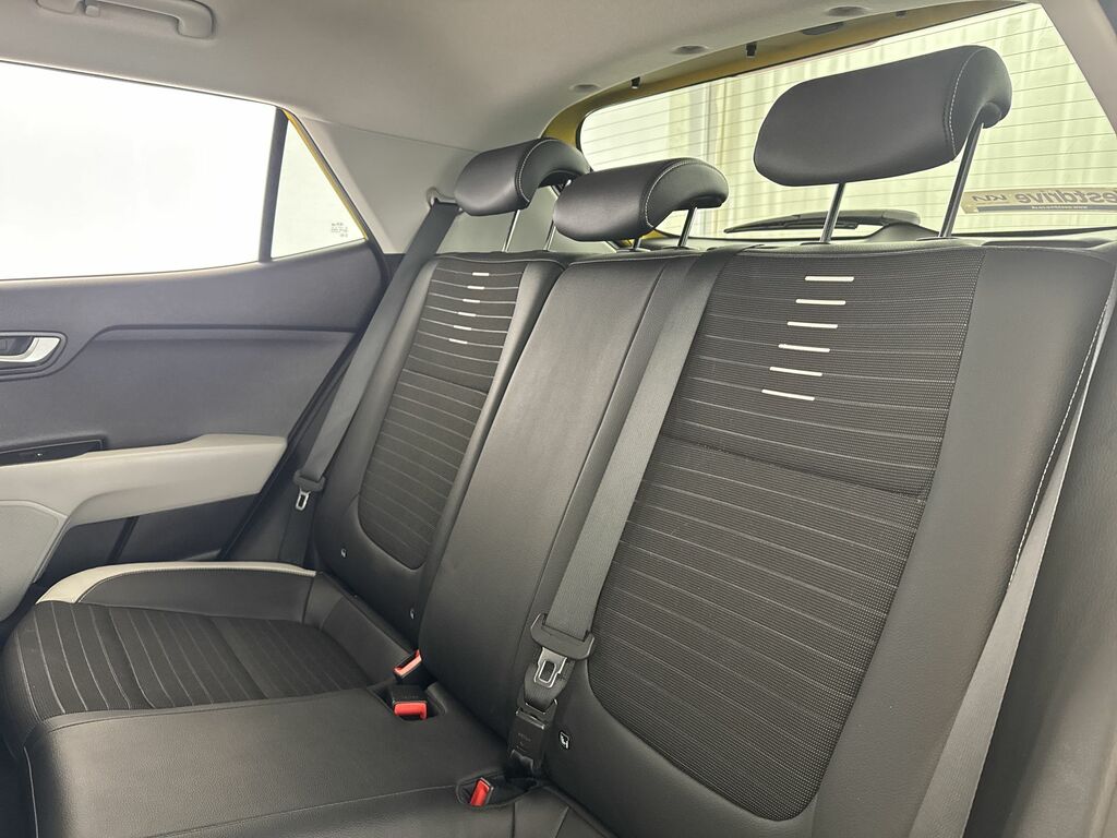 Kia Stonic Kia Stonic 1.0T Gdi First Edition Red #15