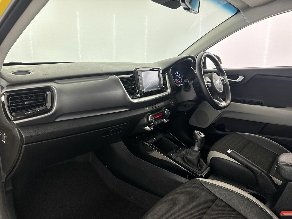 Kia Stonic Kia Stonic 1.0T Gdi First Edition Red #16