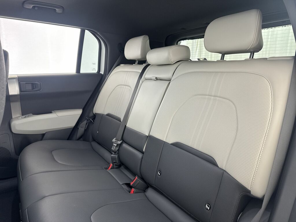 Kia EV3 81.4Kwh Gt-line S Suv 201 Bhp Black #15