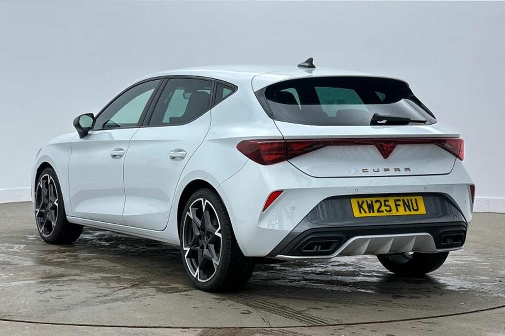 Cupra Leon 1.5 Tsi 150 V2 White #3