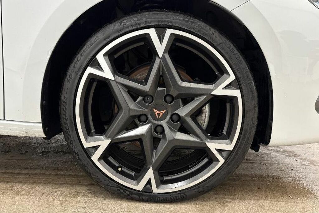 Cupra Leon 1.5 Tsi 150 V2 White #5